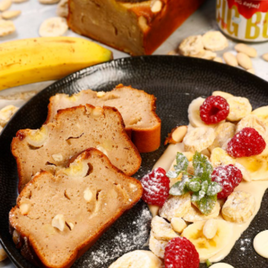 BANANENBROT MIT PROTEIN